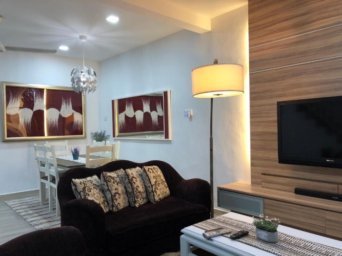 3 Bedrooms Cottage