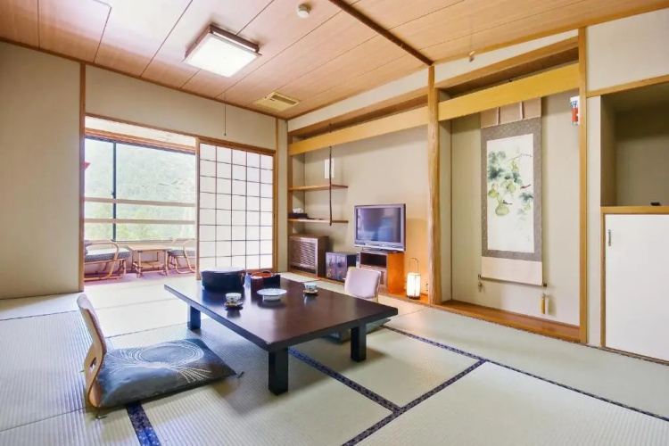 Hotel Kazurabashi