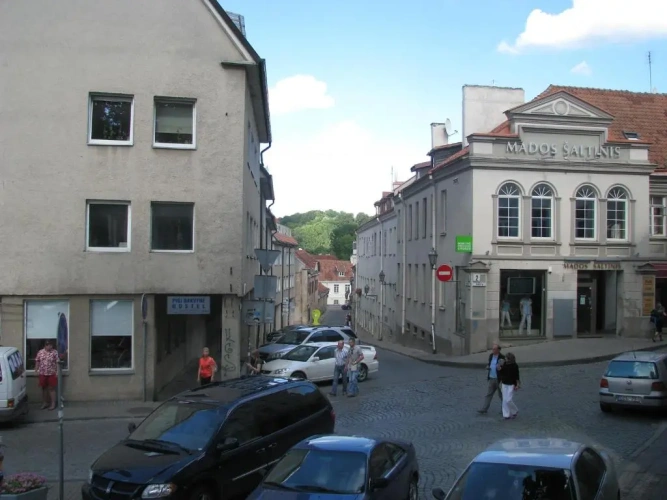 2 Bedrooms Apartment