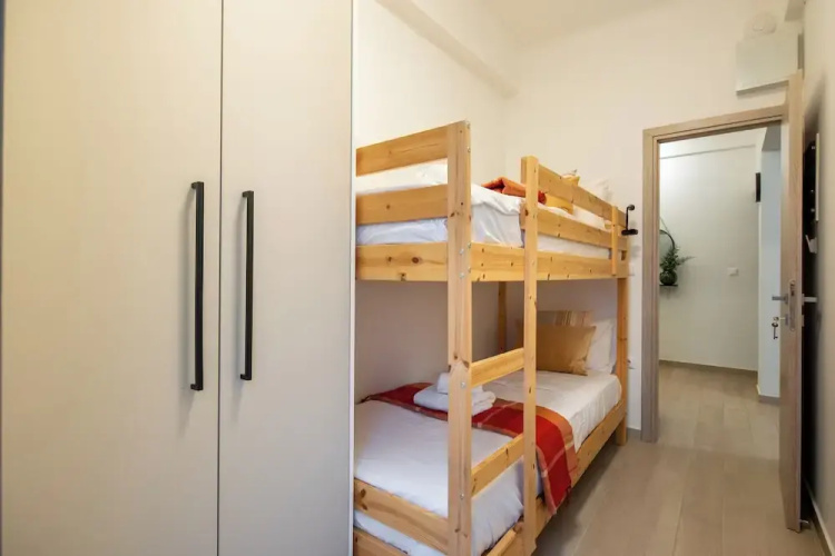 Zappa 2-BR Apt With Terrace in Athens