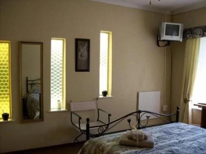Sunflowers Guesthouse