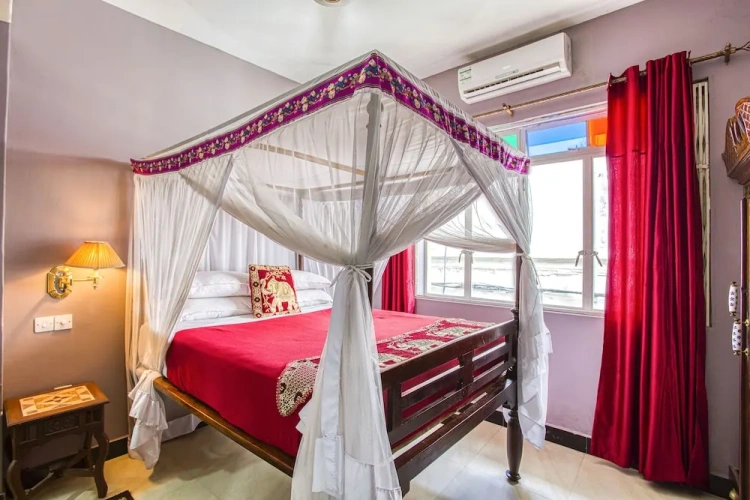 2 Bedrooms Apartment with balcony