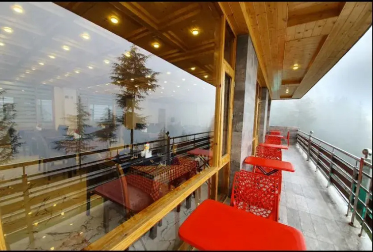 Gezelling In - Vardhan Hills