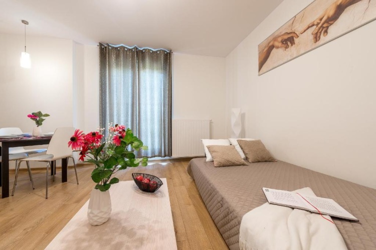 1 Bedroom Double Apartment