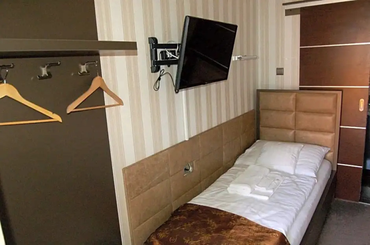 Control Motel