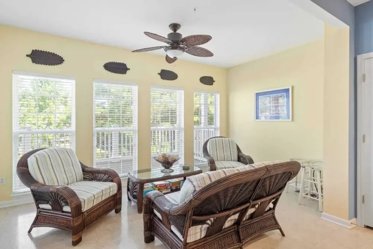 Creekside Getaway Stay for 8