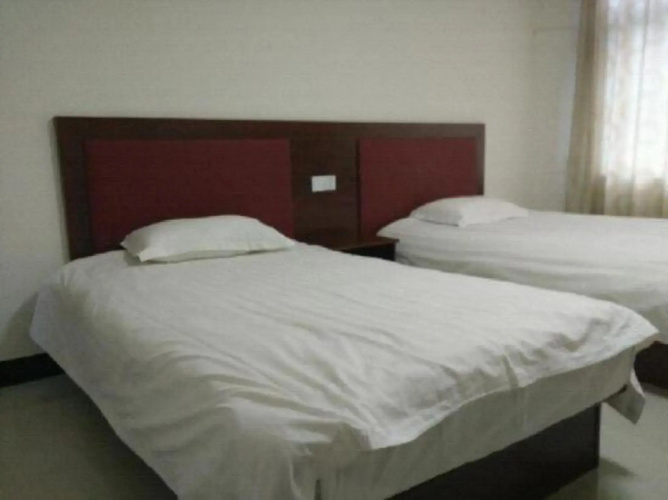 Heng 8 Hotel Chain (Shaoxing Binhai Store)