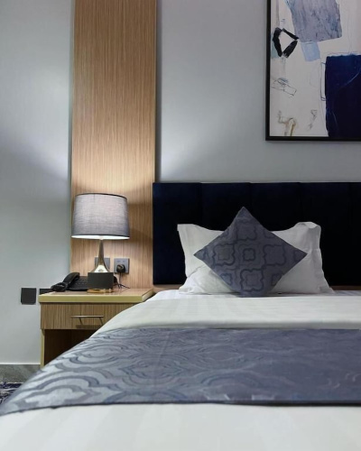 Pearly Hotel