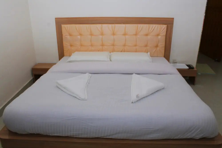 Yatrik Inn