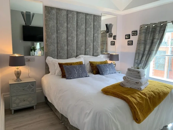 Luxury Penthouse room