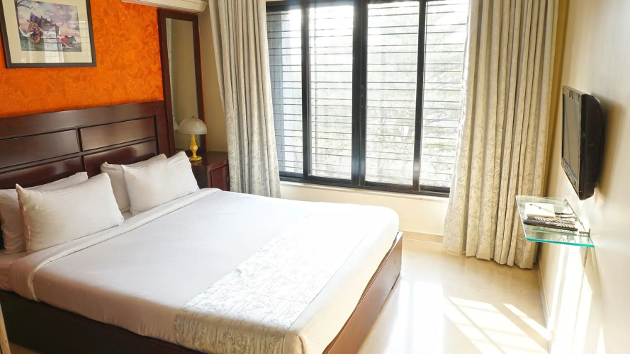 Lalco Residency