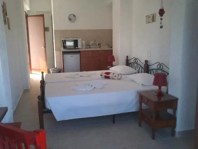 Kiotari Beach Apartments - Studios