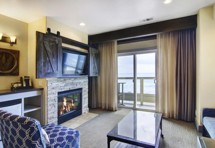 Deluxe Double Suite with ocean view