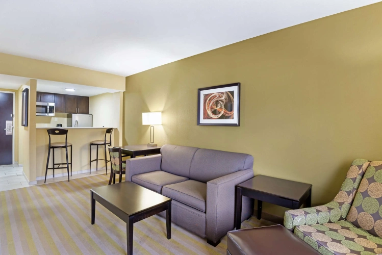 Double Suite