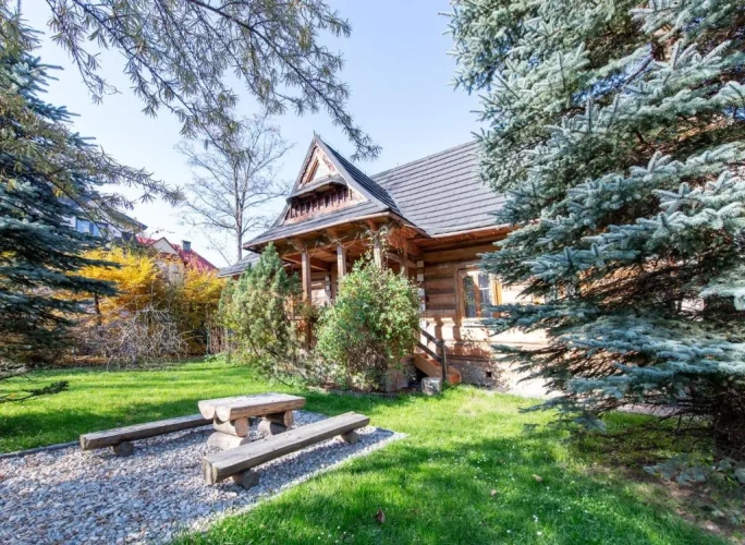 Twin Chalet