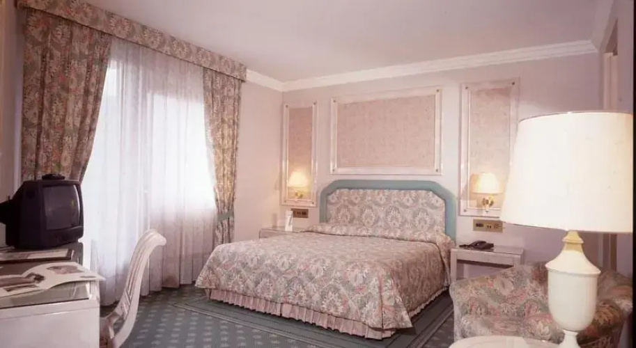 Hotel Plaza Cattoni