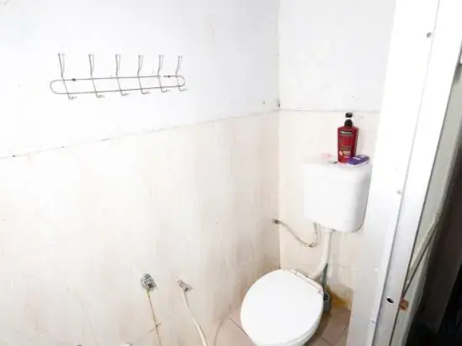 OYO 90915 Ilham Villa