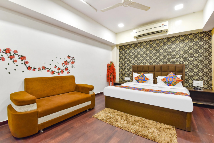 FabHotel Blue Moon I