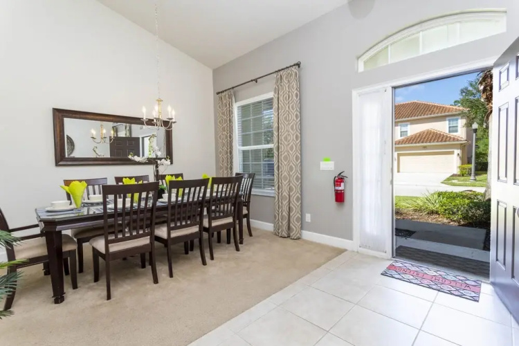 Gorgeous 4Bd with Pool @ 4072 Solterra Resort