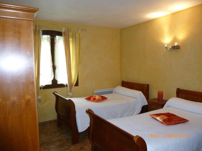 Standard Double room with view