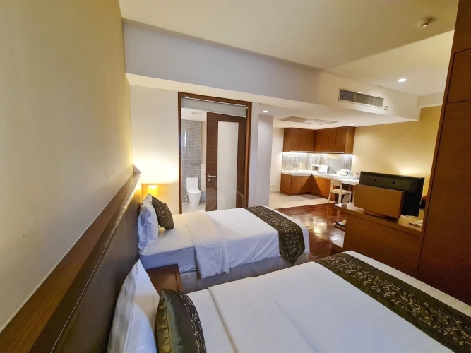Deluxe Double Suite with balcony