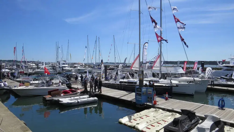 Starboard - Spacious Two-bedroom Apartment