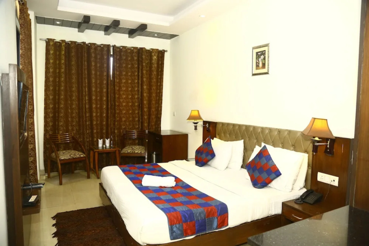 Smart Inn