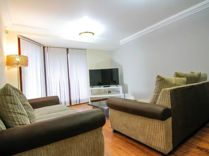 City Centre Suite by the Clyde Lancefield