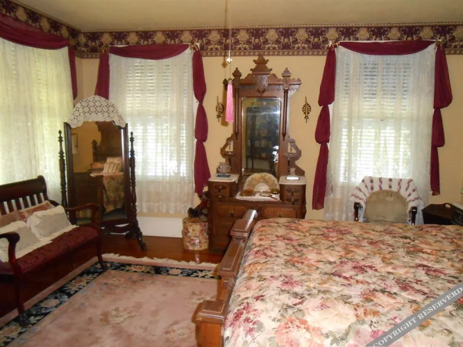 Magnolia Inn Bed & Breakfast
