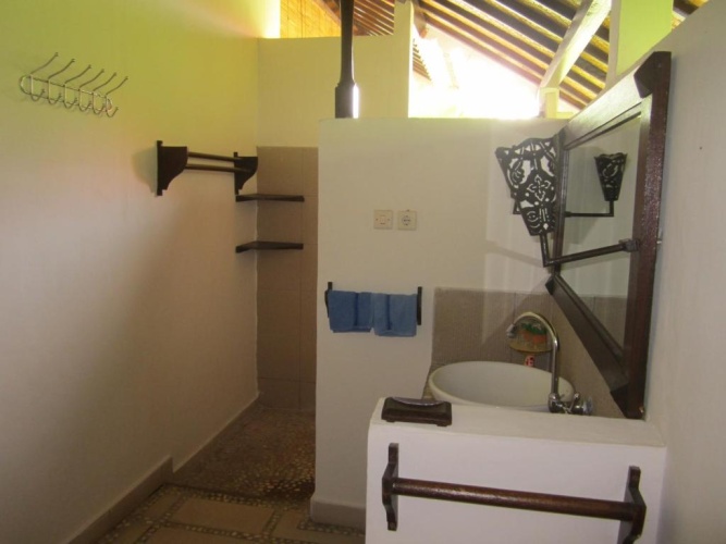 1 Bedroom Bungalow with garden view