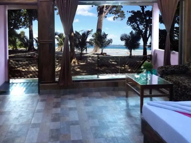 Suite with balcony