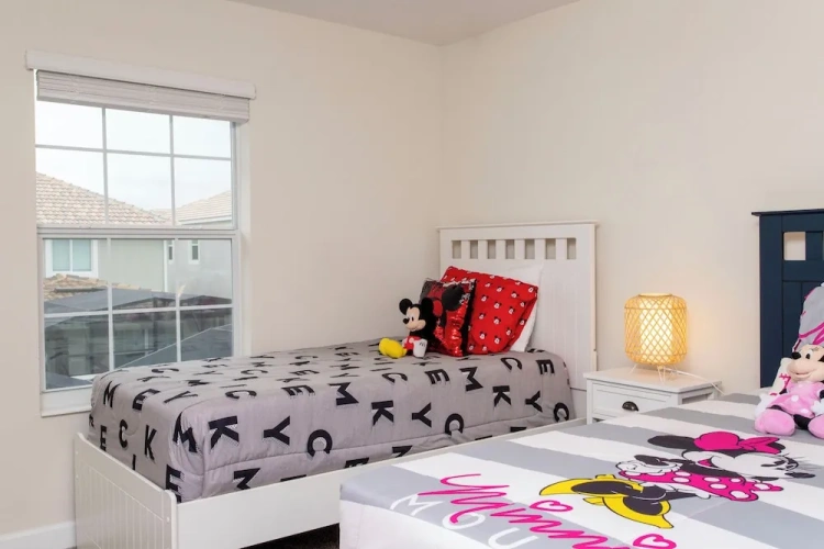 Sextuple Apartment