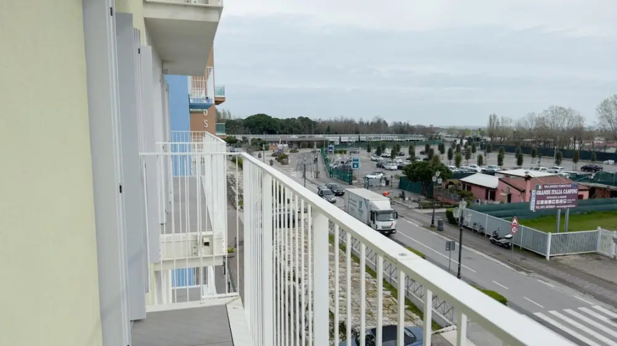 Fairmont Seafront Flamingo Suite by Ca-sa Check