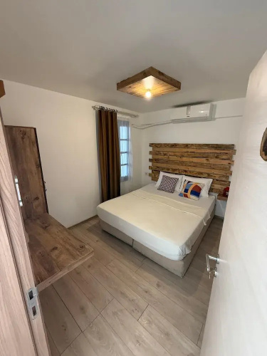 Gül Hanım Konağı