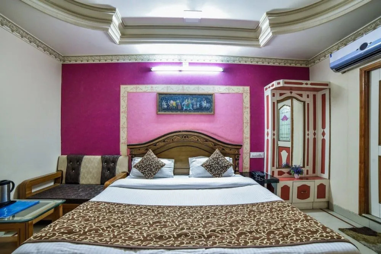 Hotel Bharat Palace