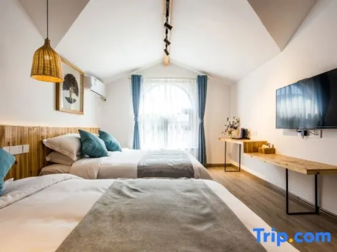 1 Bedroom Comfort room