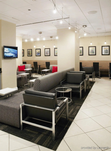 Hotel Cass - A Holiday Inn Express at Magnificent Mile photo 29