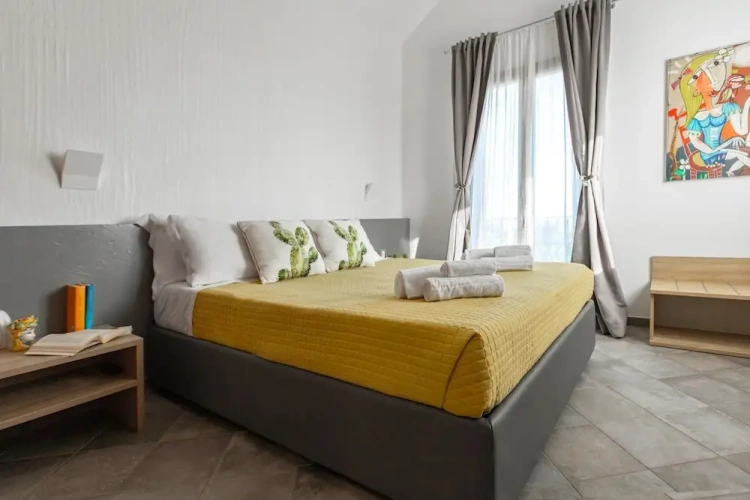 Standard Quadruple room with balcony and with sea view