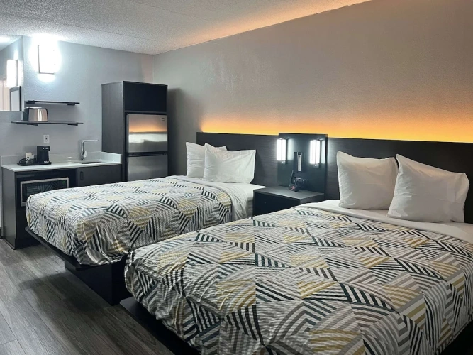 Standard Quadruple room