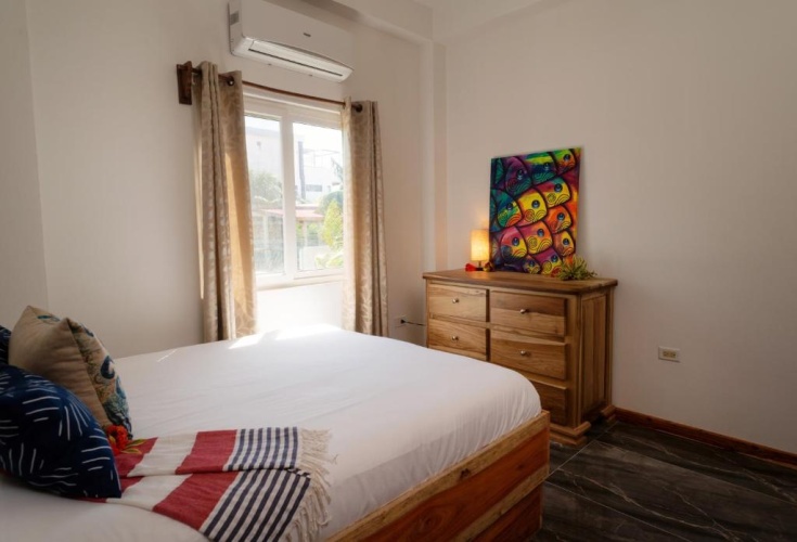 3 Bedrooms Apartment