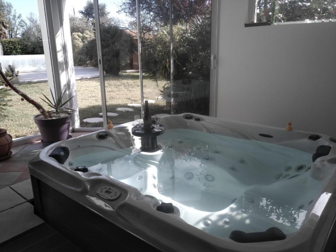 Standard Double room with pool view