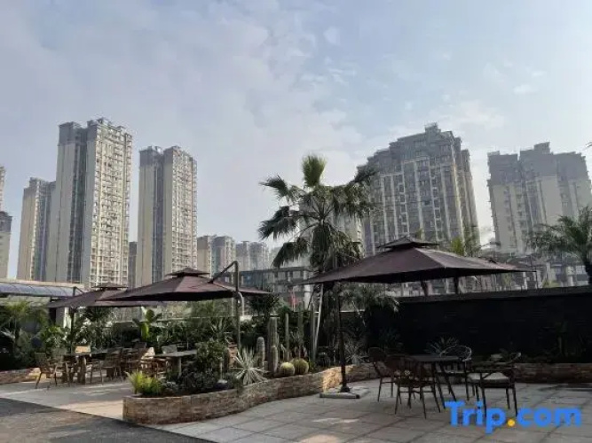 Yujian·Weili Hotel