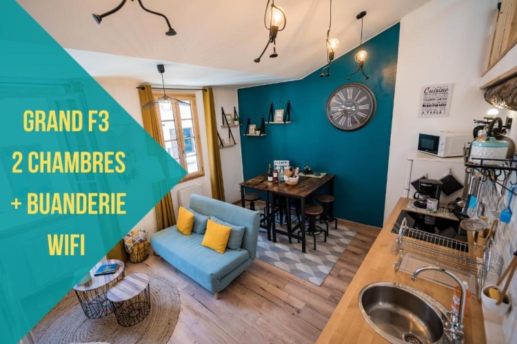 2 Bedrooms Apartment