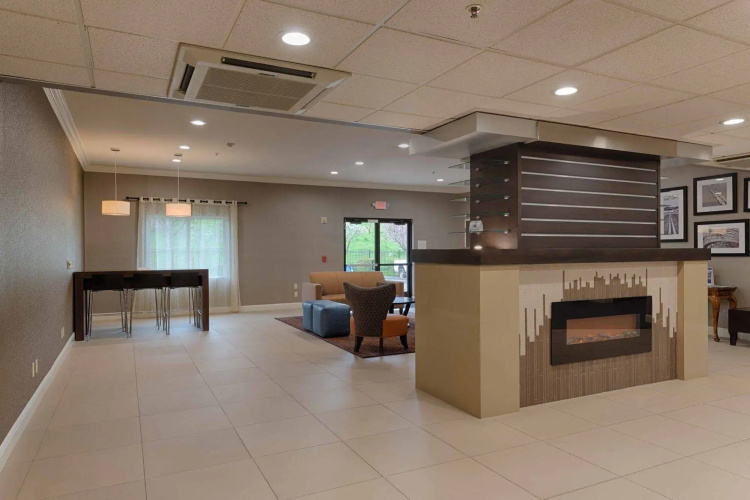 Best Western Plus Delta Inn & Suites