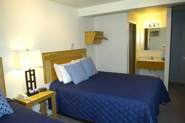 Trout Montana Motel