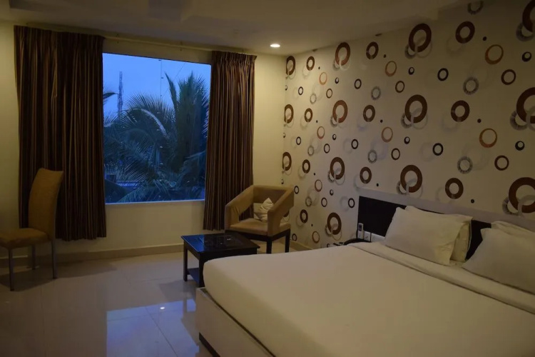 Hotel Aksharadha