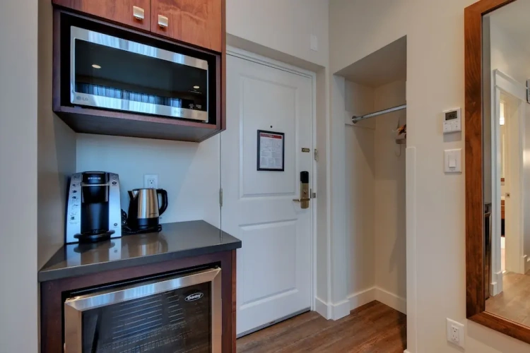 Premium Double room with city view