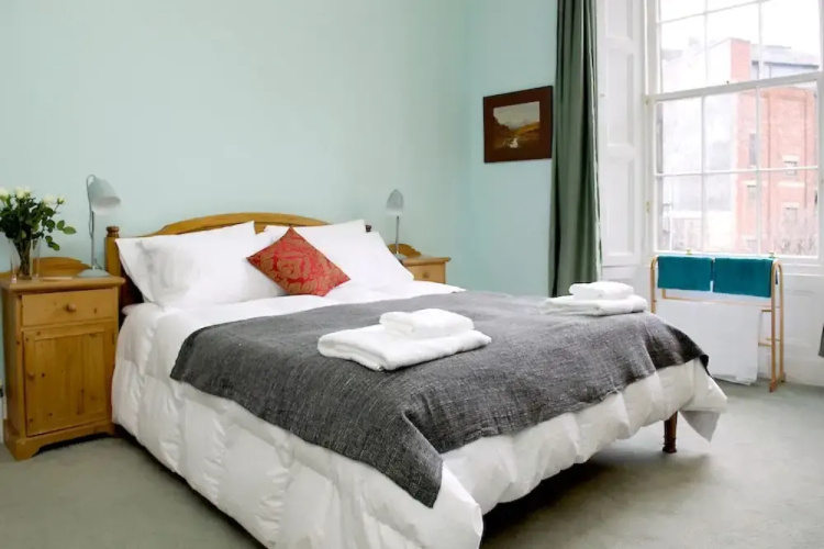 Luxury Central Old Town Suite Edinburgh