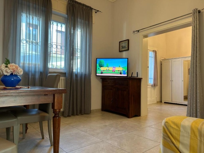 2 Bedrooms Cottage