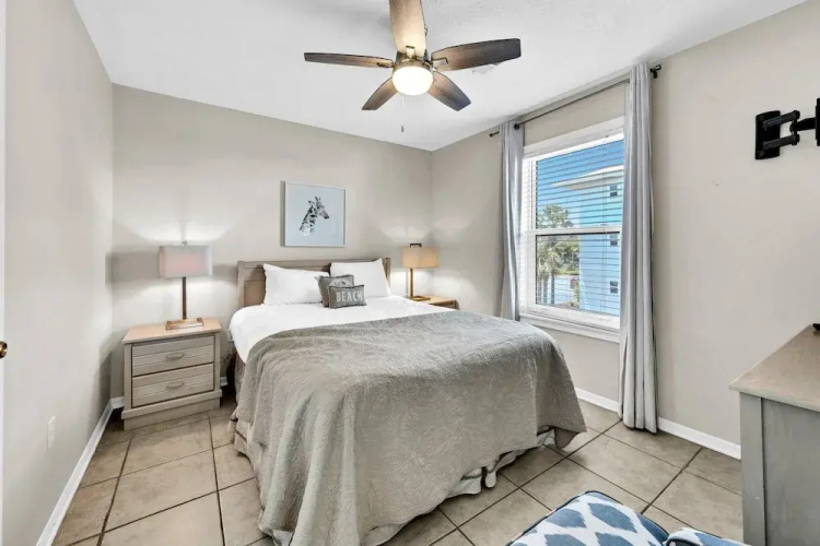 Beachside Villas 823